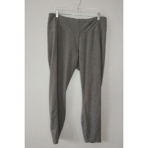 3/$20🖤All in Motion 2XL Gray Stretch Crop Yoga Leggings